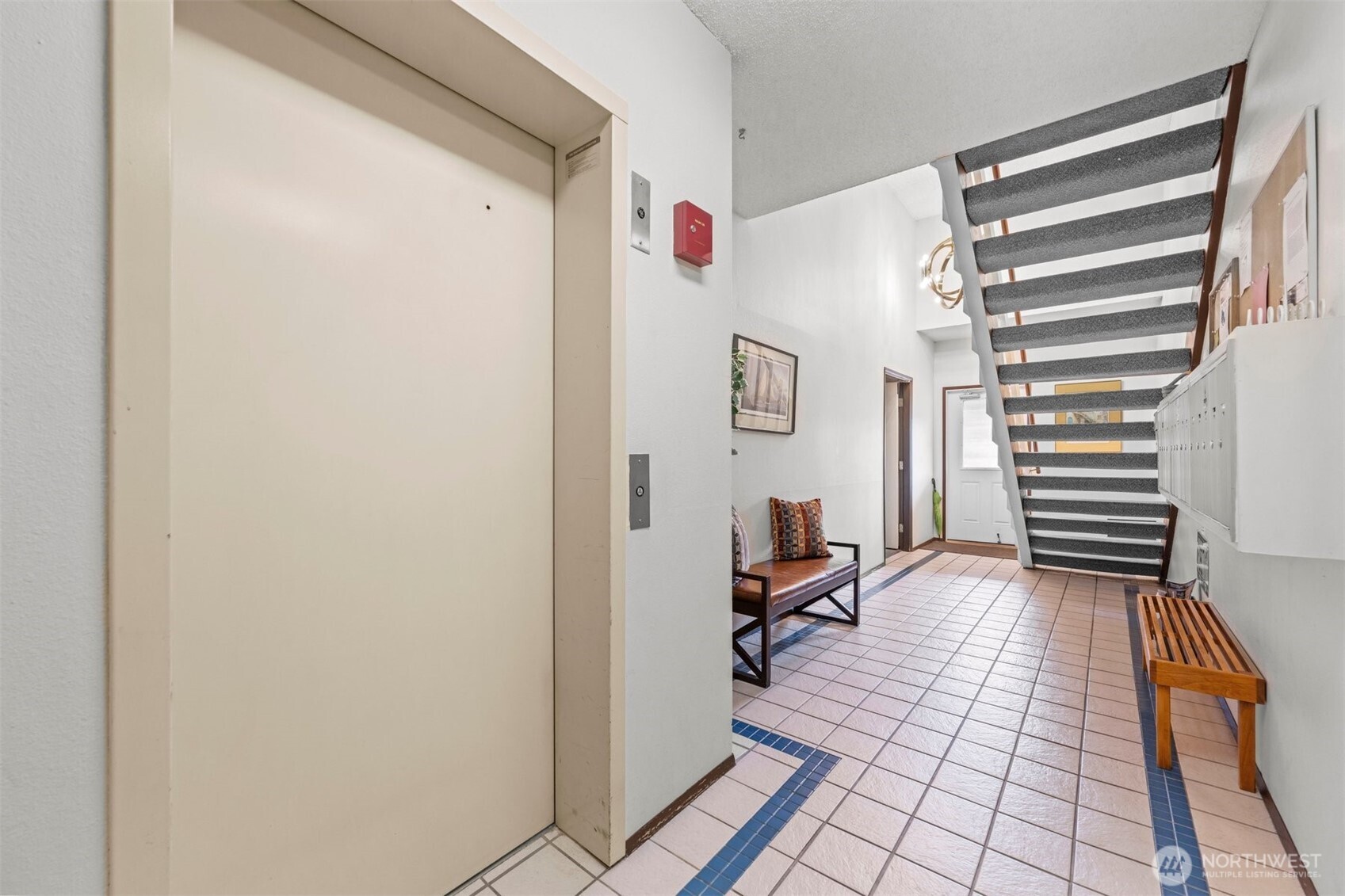 217 Alder Street, Unit 101 Edmonds, WA 98020 - Photo 27 of 36