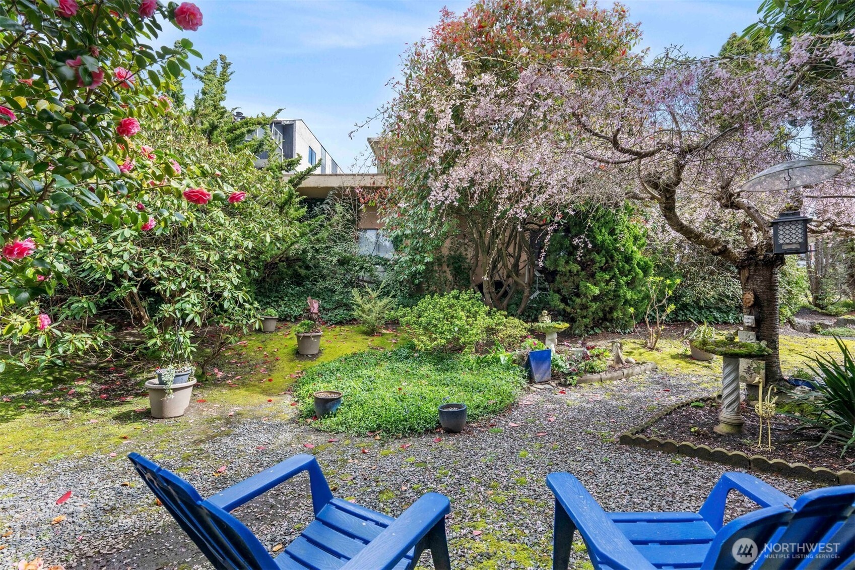 217 Alder Street, Unit 101 Edmonds, WA 98020 - Photo 30 of 36