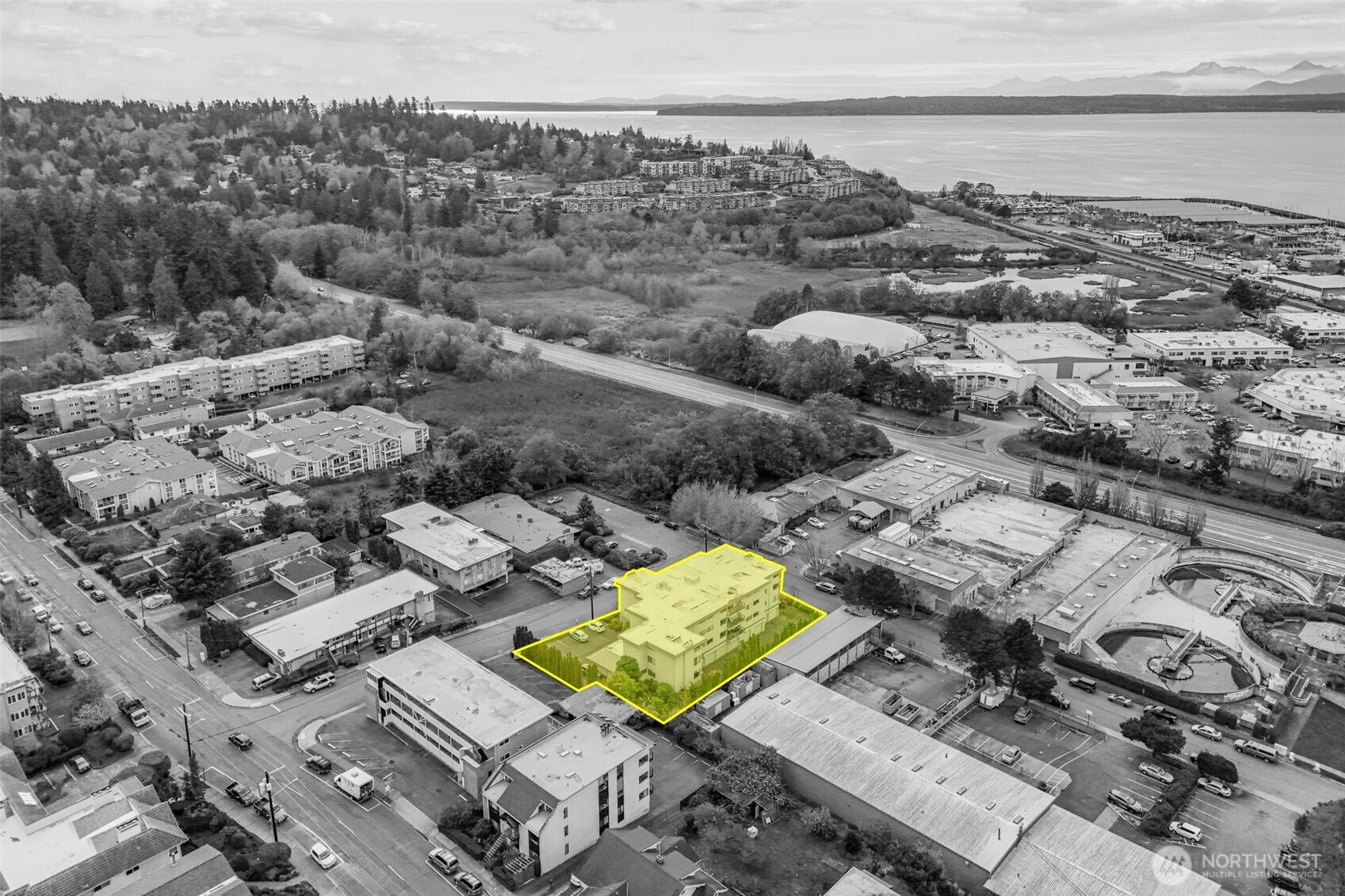 217 Alder Street, Unit 101 Edmonds, WA 98020 - Photo 33 of 36