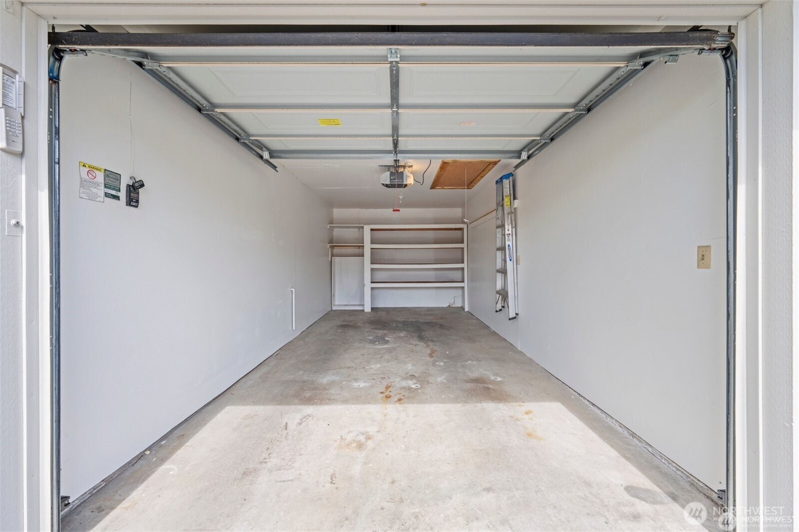 217 Alder Street, Unit 101 Edmonds, WA 98020 - Photo 5 of 36