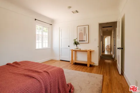 $1,499,000 | 3739 Virginia Road, Los Angeles, CA 90016