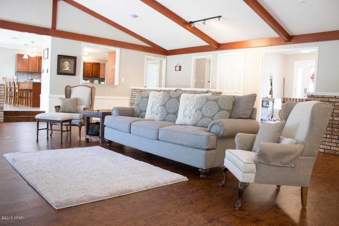 2813 Longleaf Road Panama City, FL 32405 - Photo 3 of 28 Gallery Image 3