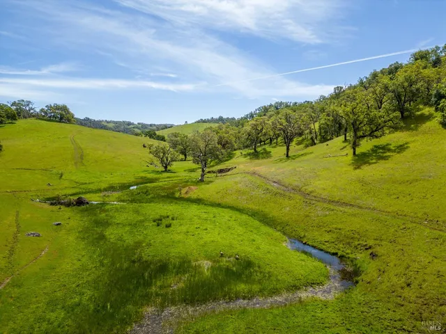 $8,500,000 | 14495 Old River Road, Hopland, CA 95449