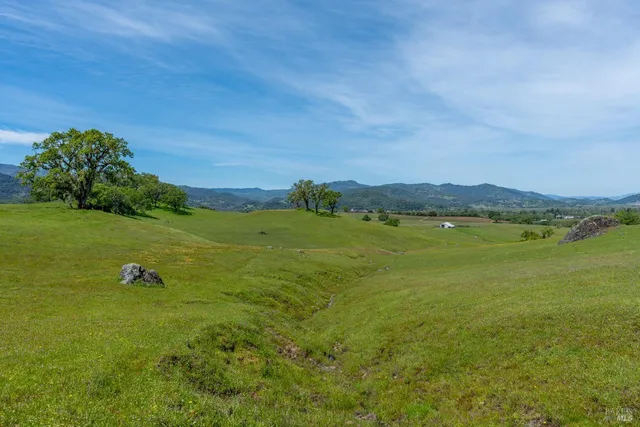 $8,500,000 | 14495 Old River Road, Hopland, CA 95449