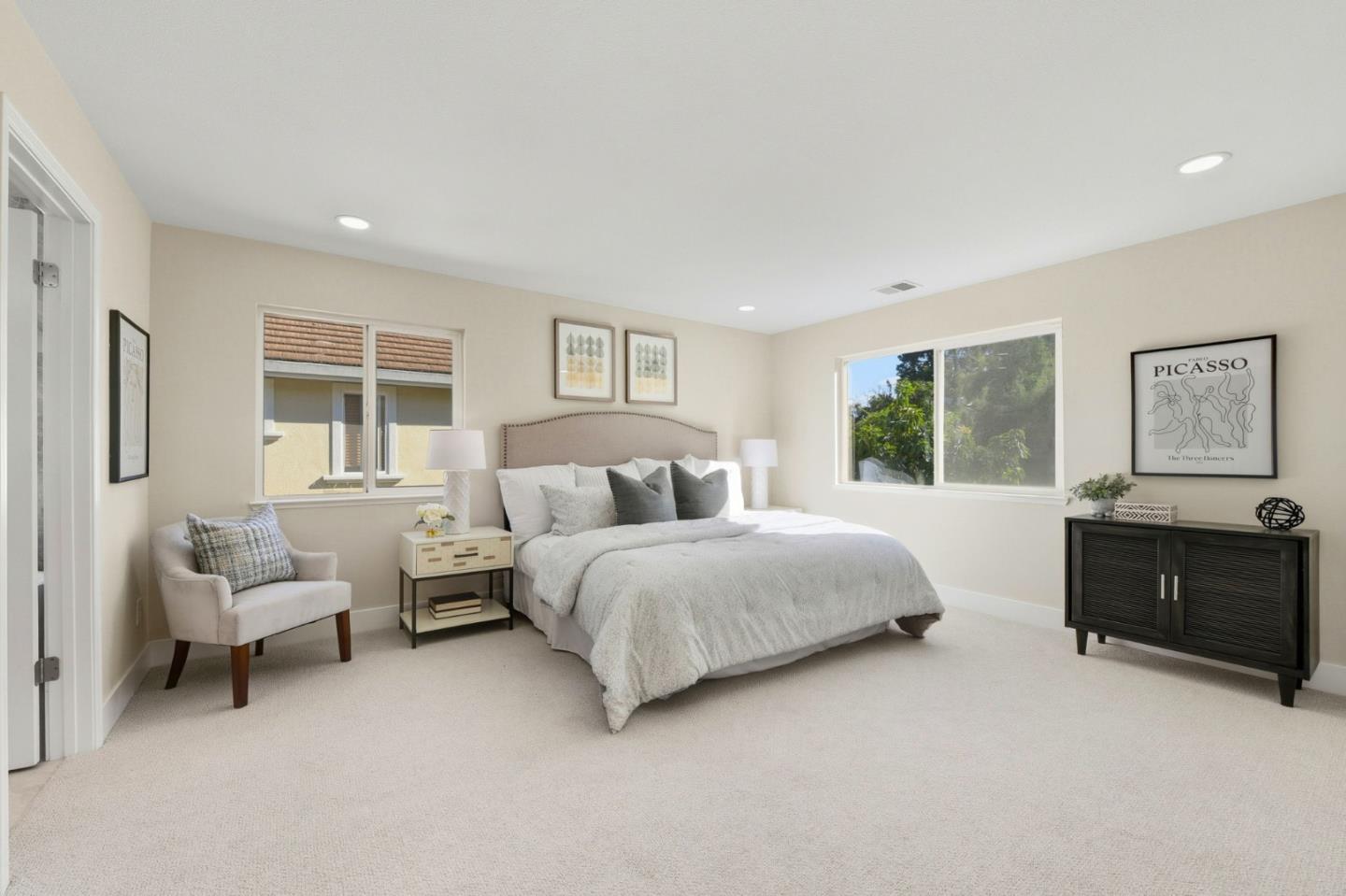 101 Glen Alpine Court Mountain View, CA 94043 - Photo 20 of 38 a bedroom with bed and window