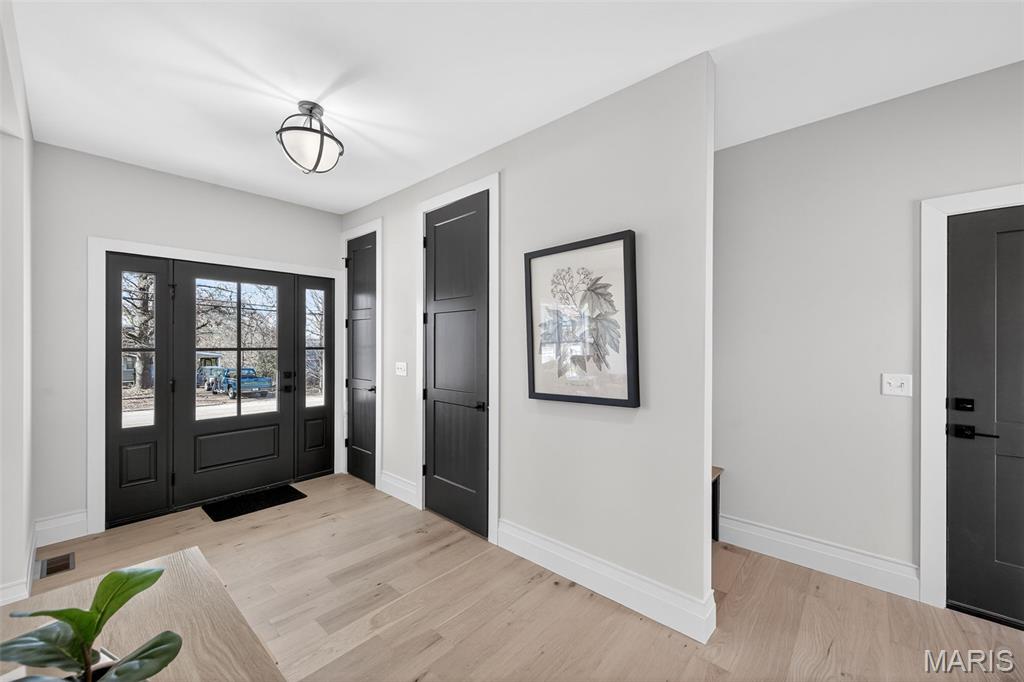 416 South Ballas Road Kirkwood, MO 63122 - Photo 12 of 69