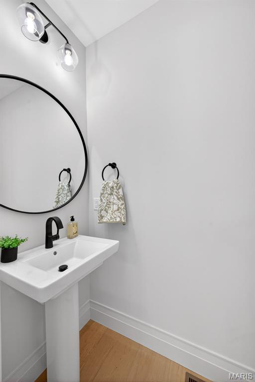 416 South Ballas Road Kirkwood, MO 63122 - Photo 14 of 69