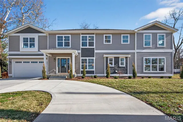 $850,000 | 416 South Ballas Road, Kirkwood, MO 63122