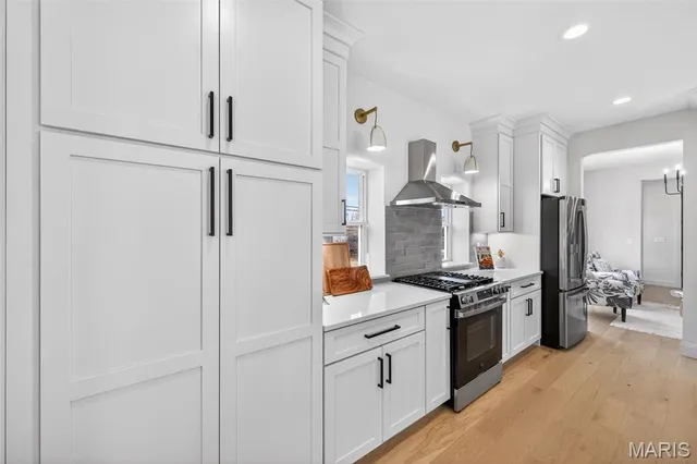 $850,000 | 416 South Ballas Road, Kirkwood, MO 63122