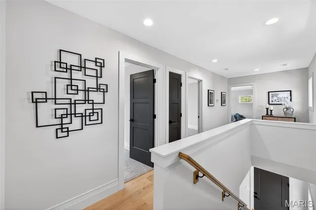 $850,000 | 416 South Ballas Road, Kirkwood, MO 63122