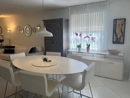 $315,000 | 7210 Fairfax Drive, Unit 106, Tamarac, FL 33321