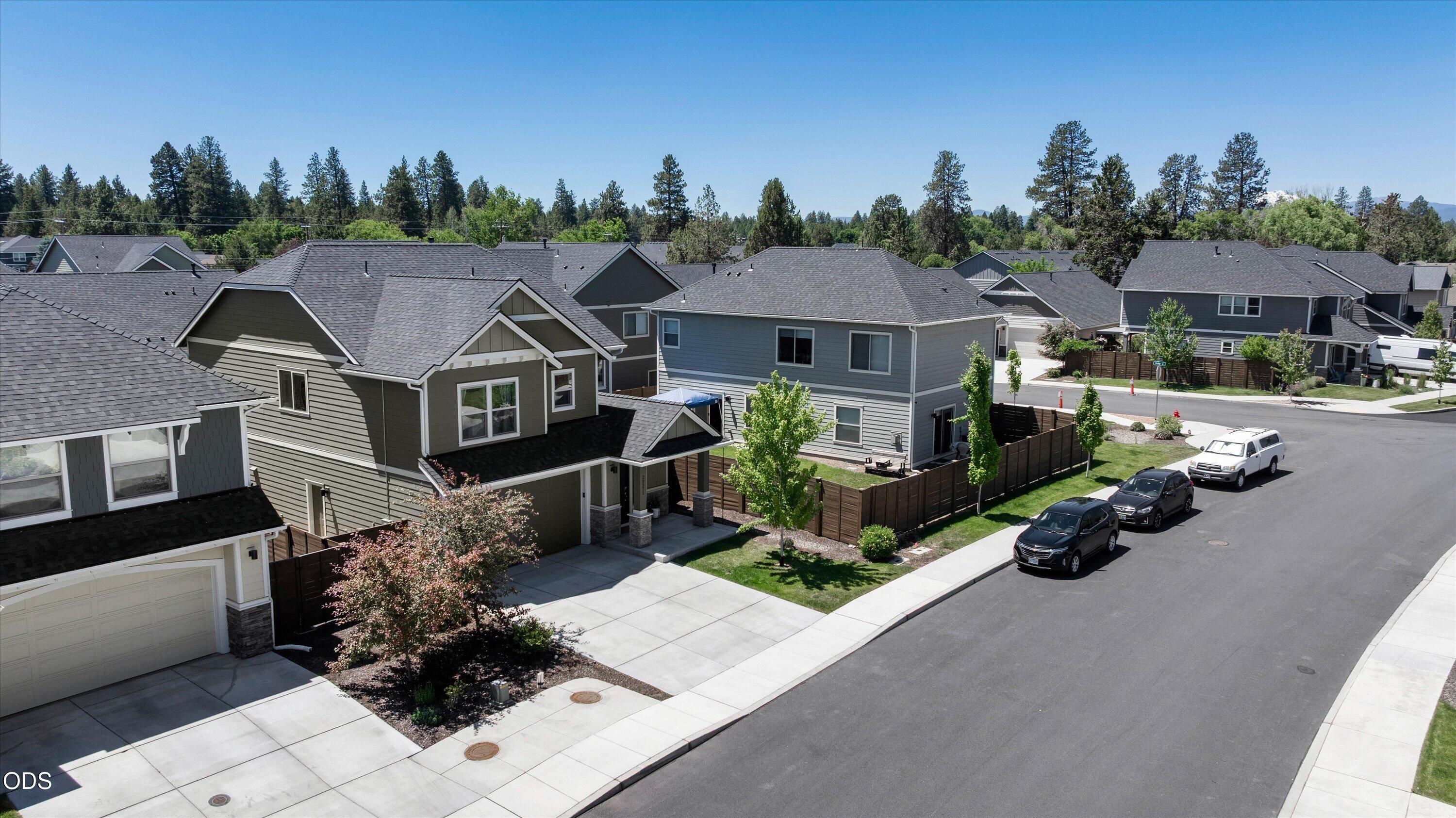 20571 Rolen Avenue Bend, OR 97702 - Photo 37 of 42