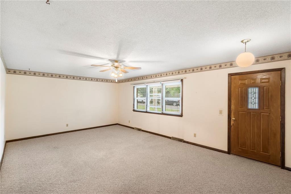 108 South Maple Street Sweet Springs, MO 65351 - Photo 11 of 55