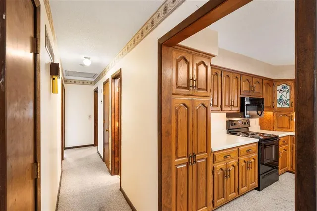 $225,000 | 108 South Maple Street, Sweet Springs, MO 65351