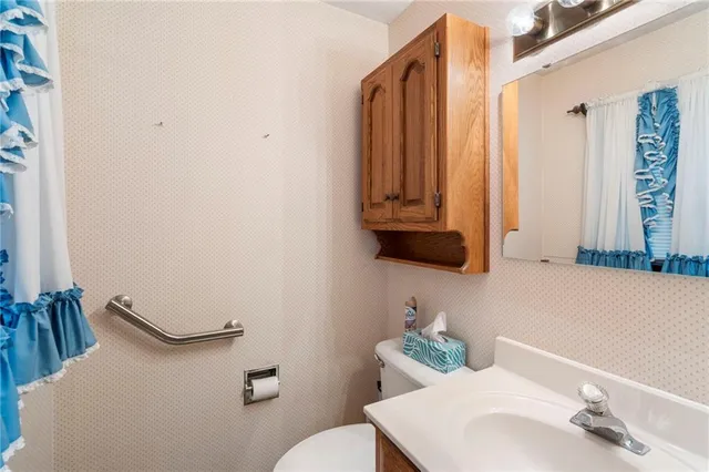 $225,000 | 108 South Maple Street, Sweet Springs, MO 65351