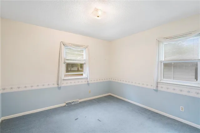 $225,000 | 108 South Maple Street, Sweet Springs, MO 65351