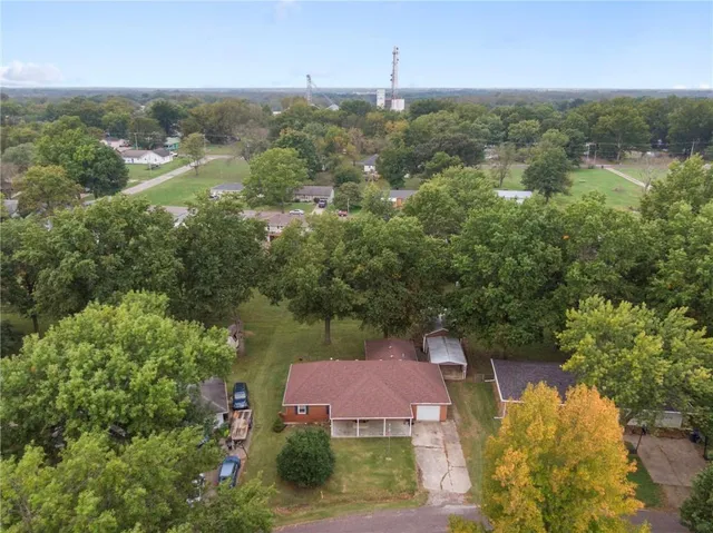 $225,000 | 108 South Maple Street, Sweet Springs, MO 65351