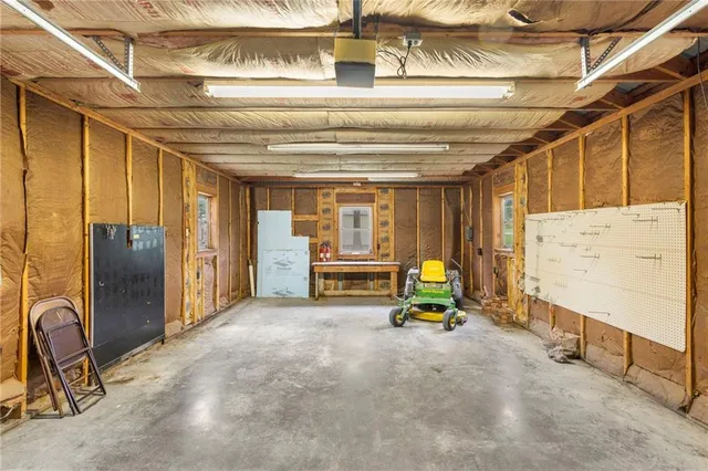 $225,000 | 108 South Maple Street, Sweet Springs, MO 65351