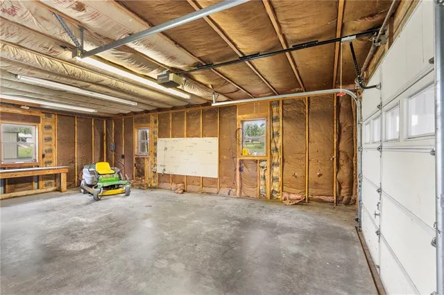 $225,000 | 108 South Maple Street, Sweet Springs, MO 65351