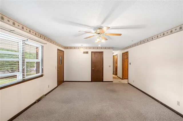 $225,000 | 108 South Maple Street, Sweet Springs, MO 65351