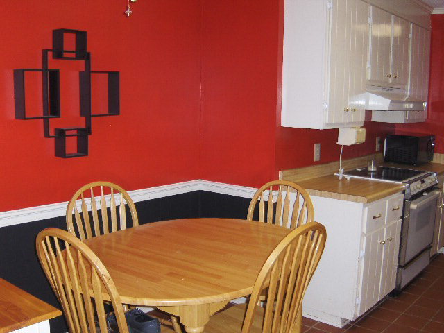 6350 Sandy Point Road Lizella, GA 31052 - Photo 6 of 25 a view of a dining room with chairs