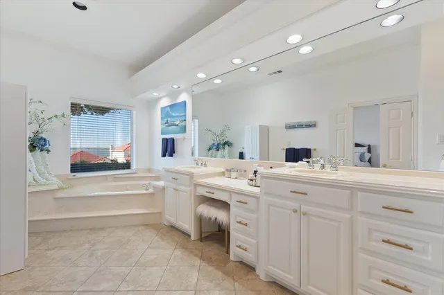 $549,900 | 2923 Saratoga Drive, Rockwall, TX 75087