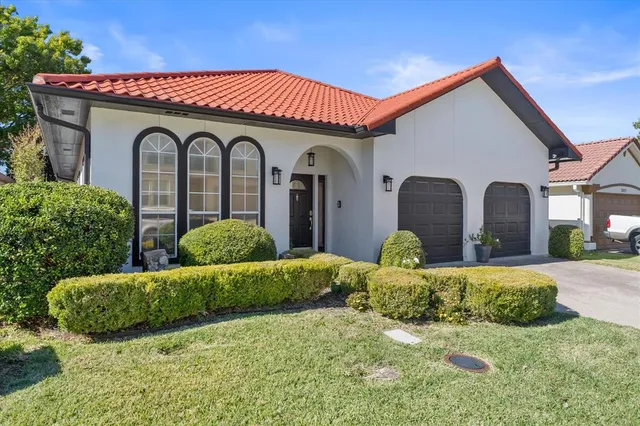 $549,900 | 2923 Saratoga Drive, Rockwall, TX 75087