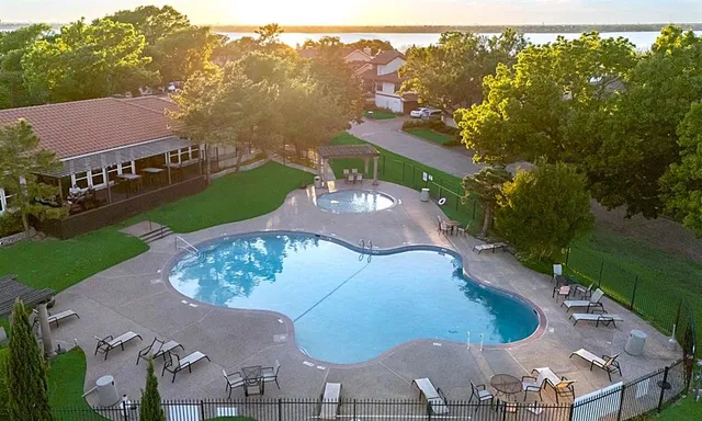 $549,900 | 2923 Saratoga Drive, Rockwall, TX 75087