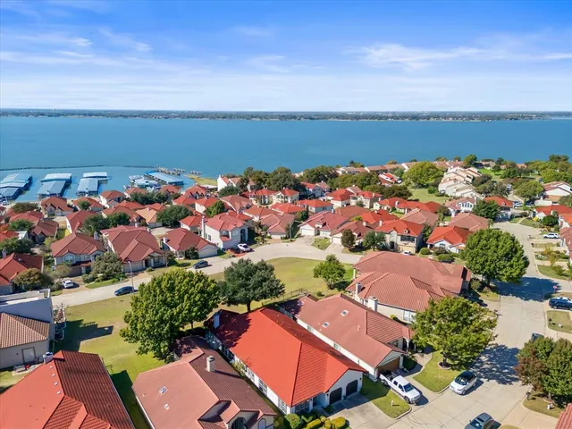 $549,900 | 2923 Saratoga Drive, Rockwall, TX 75087