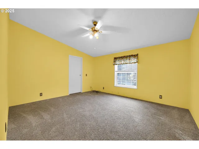 $475,000 | 38431 Row River Road, Dorena, OR 97434