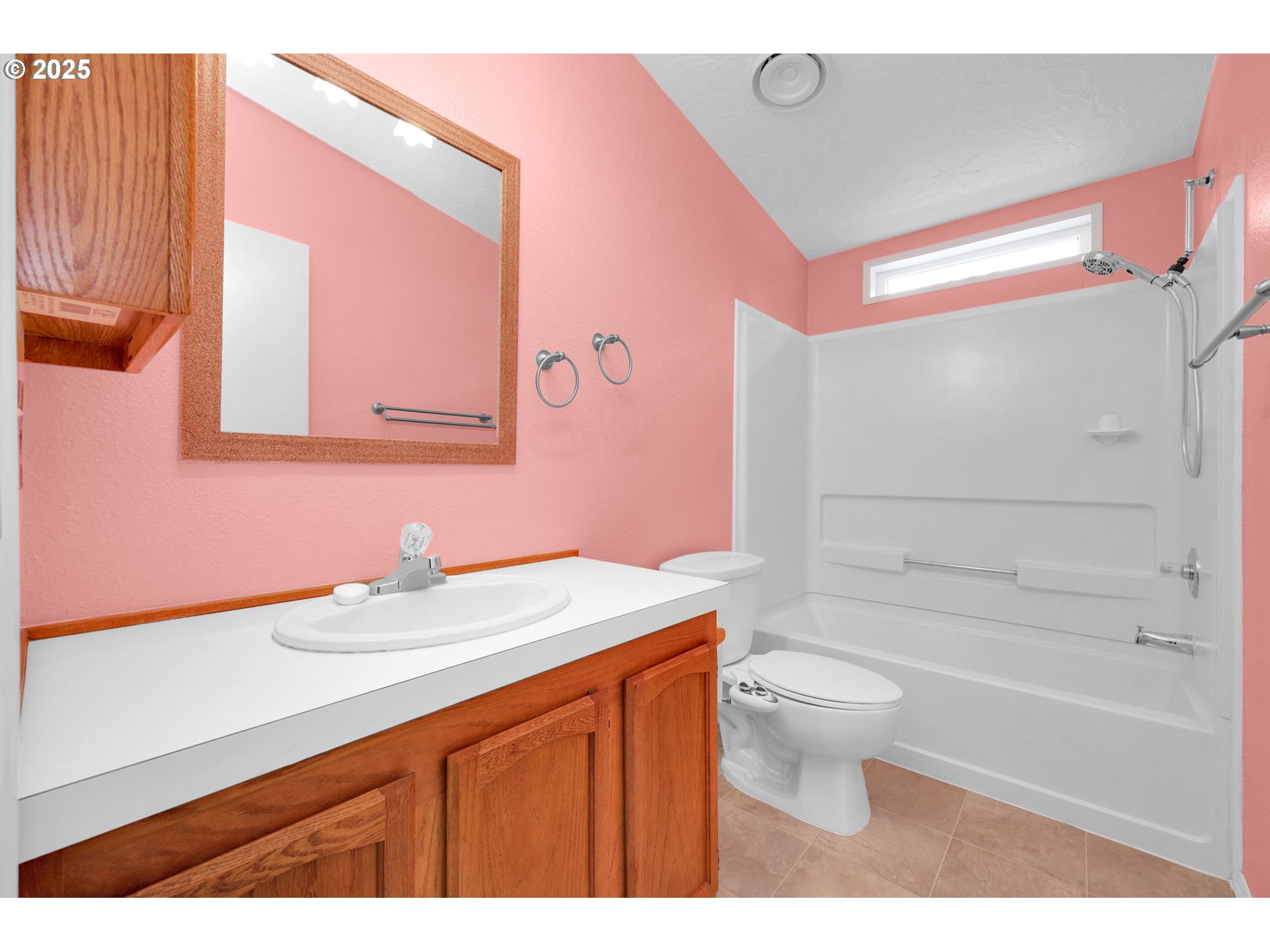 38431 Row River Road Dorena, OR 97434 - Photo 33 of 47 Gallery Image 33