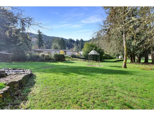 $475,000 | 38431 Row River Road, Dorena, OR 97434