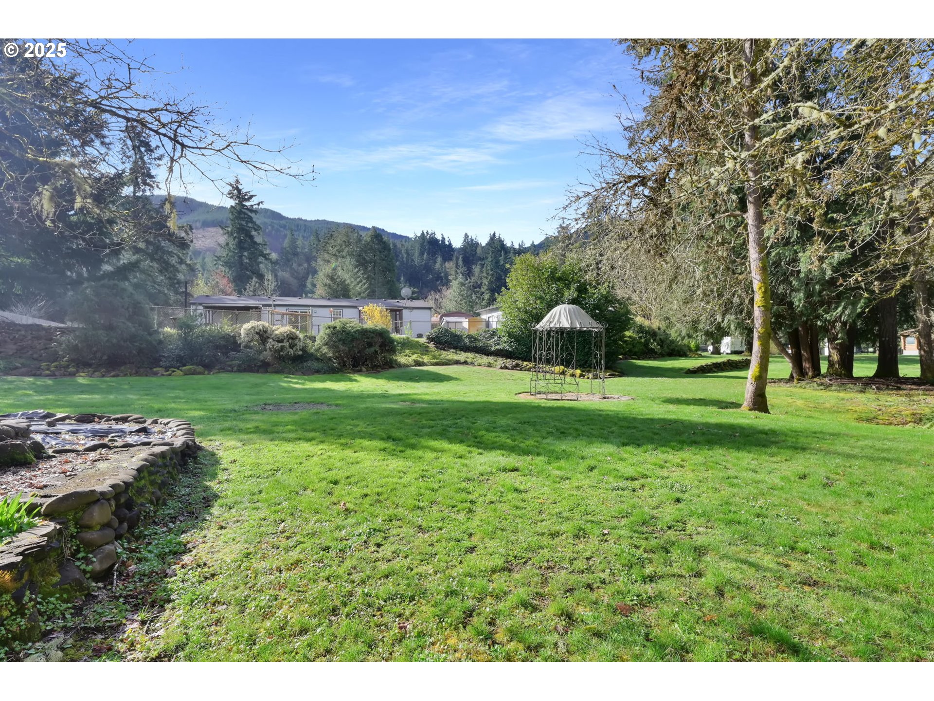 38431 Row River Road Dorena, OR 97434 - Photo 39 of 47 Gallery Image 39
