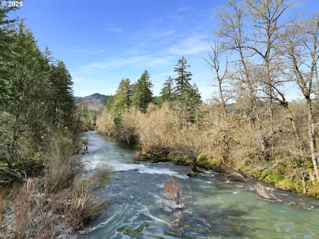 $475,000 | 38431 Row River Road, Dorena, OR 97434