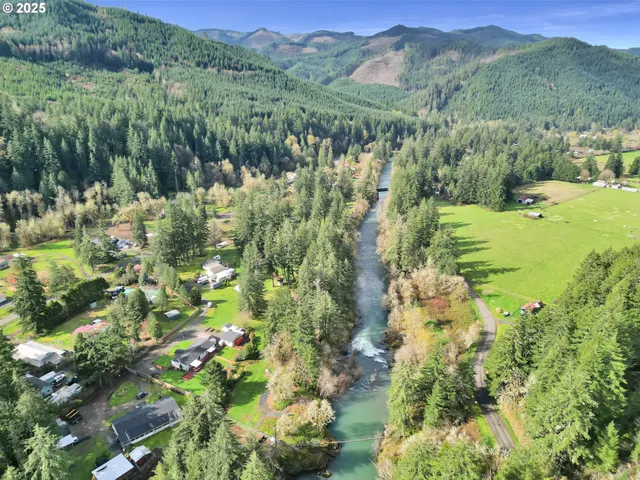 $475,000 | 38431 Row River Road, Dorena, OR 97434