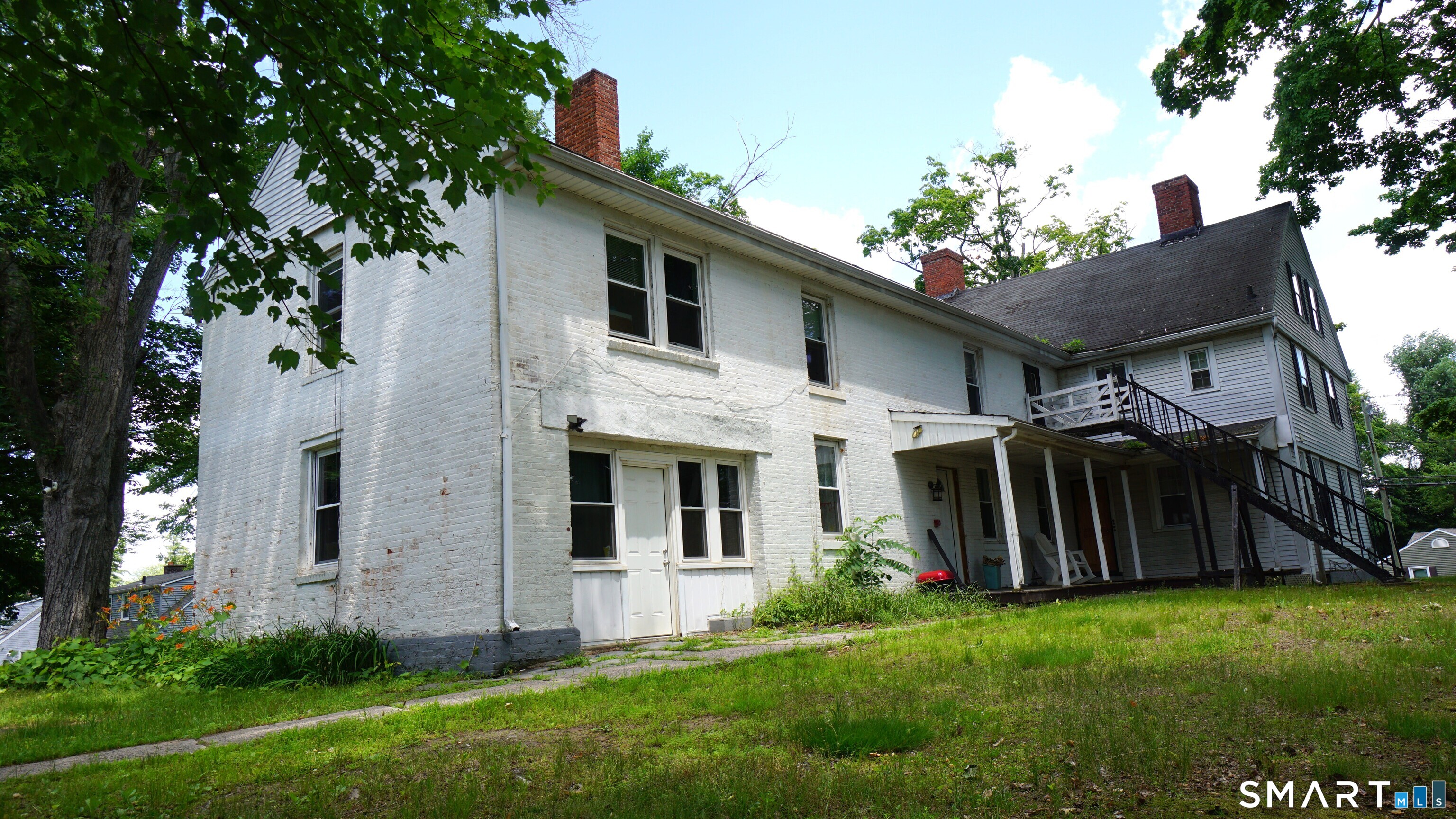 245 Deerfield Road Windsor, CT 06095 - Photo 4 of 27