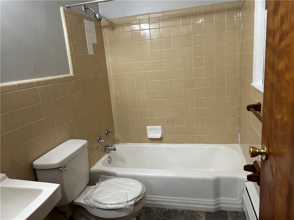 96 South Hamilton Street, Unit B4 Poughkeepsie, NY 12601 - Photo 12 of 13 View 2 - Bathroom