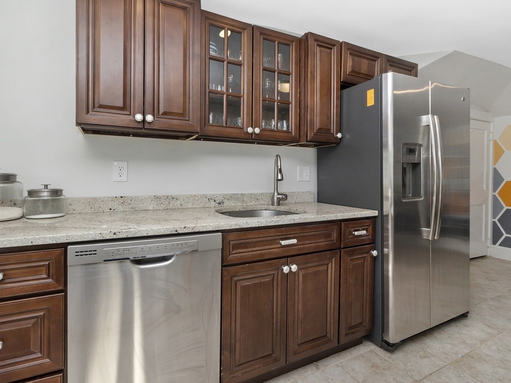 2 Townly Road, Unit 6 Watertown, MA 02472 - Photo 19 of 36 Gallery Image 19