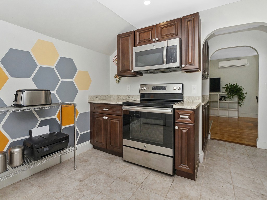 2 Townly Road, Unit 6 Watertown, MA 02472 - Photo 23 of 36 Gallery Image 23