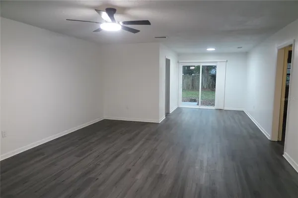 $1,650 | 509 Northwest 19th Lane, Unit B, Gainesville, FL 32609