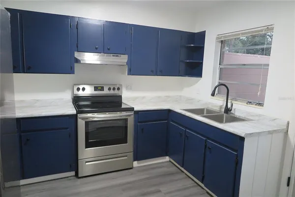 $1,650 | 509 Northwest 19th Lane, Unit B, Gainesville, FL 32609