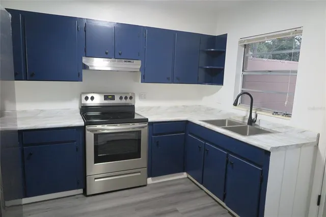 $1,800 | 509 Northwest 19th Lane, Unit B, Gainesville, FL 32609