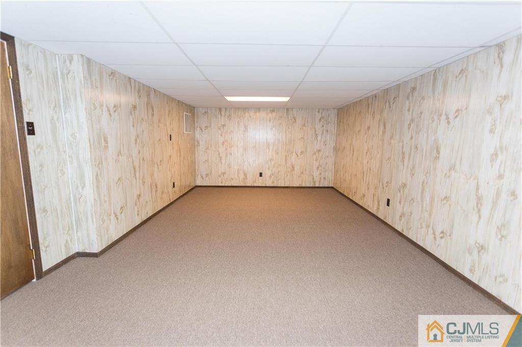623 Ashland Road Middlesex, NJ 08846 - Photo 15 of 24 Gallery Image 15