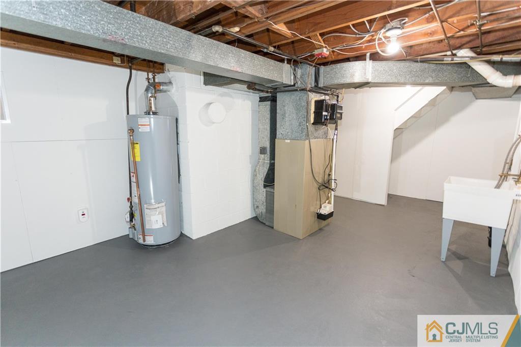 623 Ashland Road Middlesex, NJ 08846 - Photo 20 of 24 Gallery Image 20