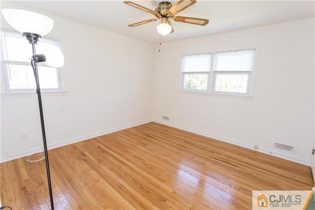 623 Ashland Road Middlesex, NJ 08846 - Photo 5 of 24 Gallery Image 5
