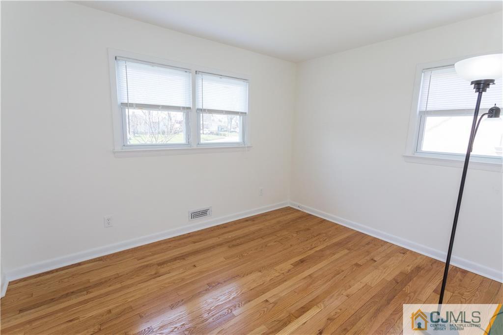 623 Ashland Road Middlesex, NJ 08846 - Photo 8 of 24 Gallery Image 8