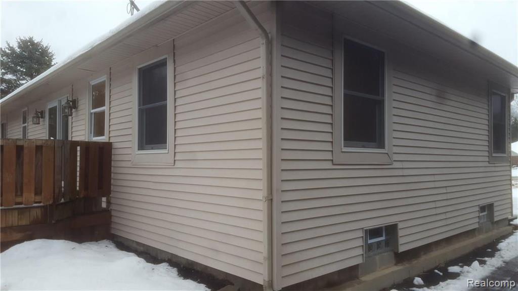 48145 Sugarbush Road Chesterfield, MI 48047 - Photo 3 of 40
