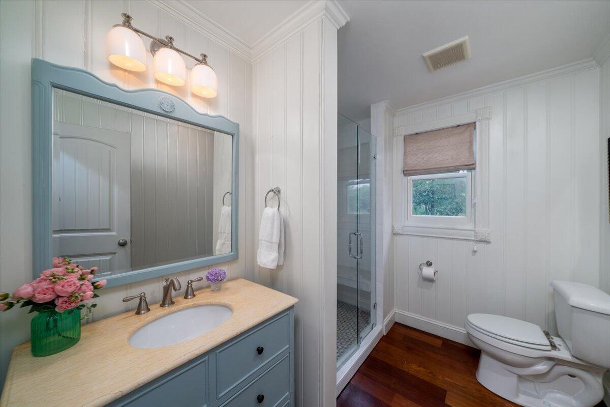 375 Seewee Circle Mount Pleasant, SC 29464 - Photo 26 of 57 First floor full Bathroom