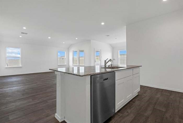 2811 Misty Elm Lane Rosenberg, TX 77469 - Photo 6 of 7