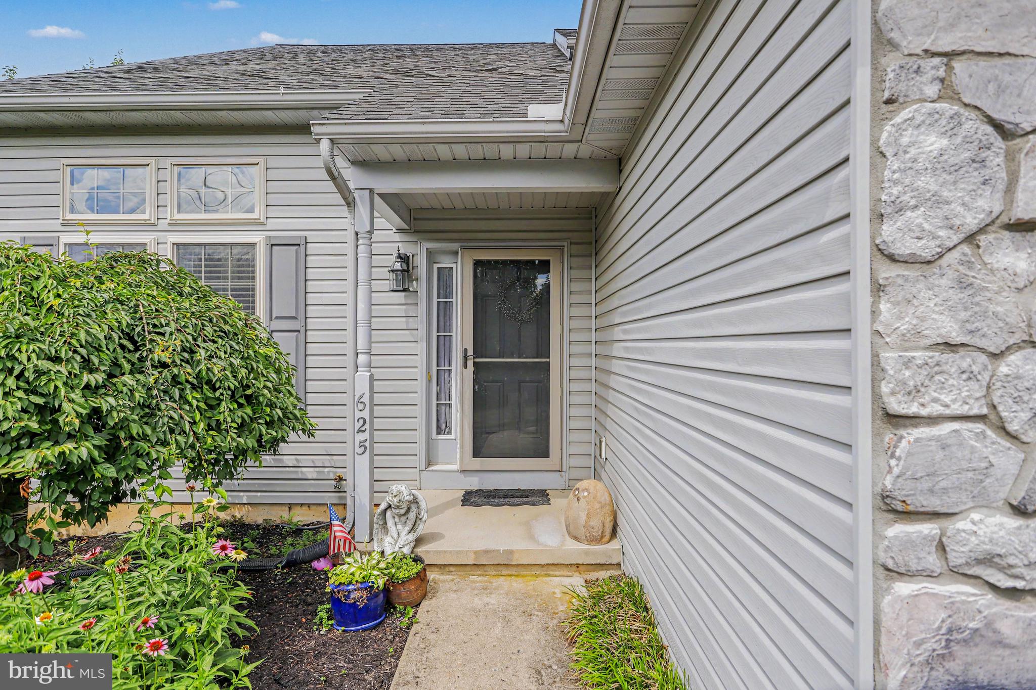 625 Owl Hill Road Lititz, PA 17543 - Photo 5 of 49